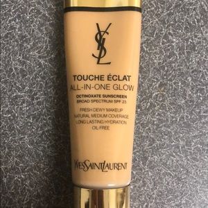 Yves Saint Laurent Makeup - YSL touché eclat all in one glow Yves Saint Laurent Makeup - YSL touché eclat all in one glow